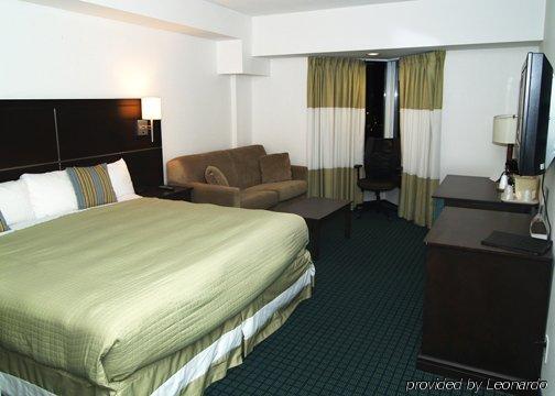 Niagara Plaza Hotel By Fairbridge Zimmer foto