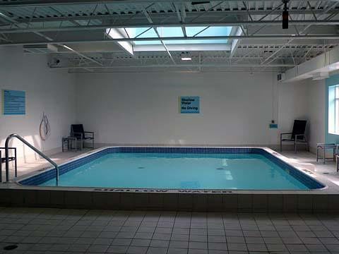 Niagara Plaza Hotel By Fairbridge Einrichtungen foto